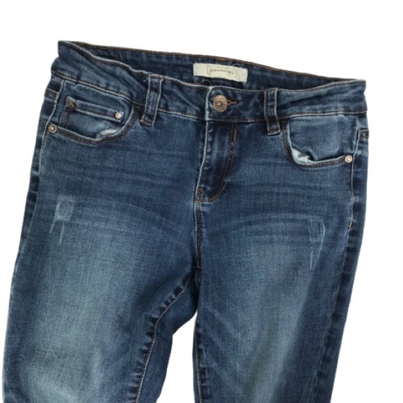 EightyTwo Skinny Jean - Picture 6 of 7